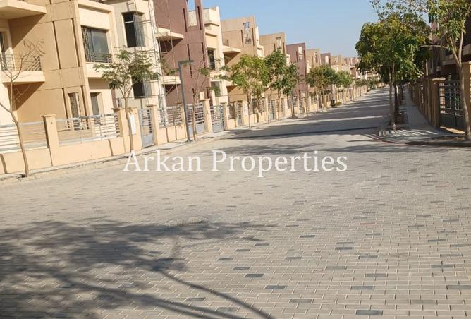 8084311 - Property Image 2