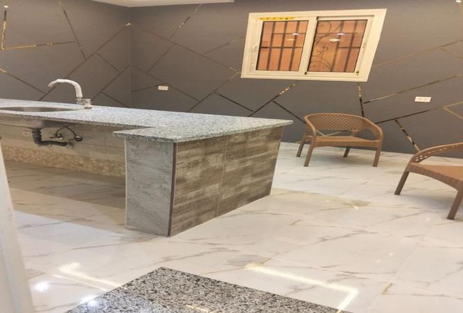 8474730 - Property Image 2