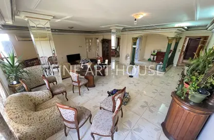 شقة - 2 غرف نوم - 2 حمامات للبيع في شارع 233 - دجلة - حي المعادي - القاهرة