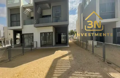 Twin House - 3 Bedrooms - 4 Bathrooms for rent in Moon Residences - Fifth Square - The 5th Settlement - New Cairo City - Cairo