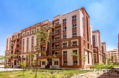 Apartment - 2 Bedrooms - 1 Bathroom for sale in Degla Palms - Al Wahat Road - 6 October City - Giza
