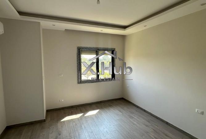 8183694 - Property Image 3