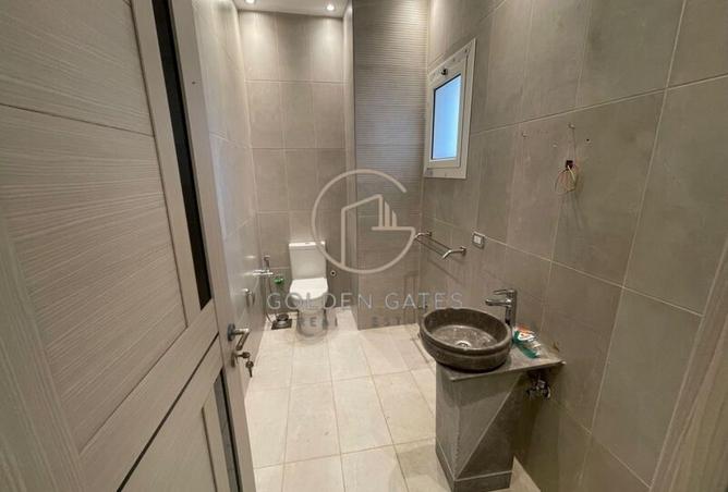 8257648 - Property Image 3