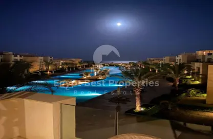 Chalet - 2 Bedrooms - 3 Bathrooms for sale in Azha North - Ras Al Hekma - North Coast