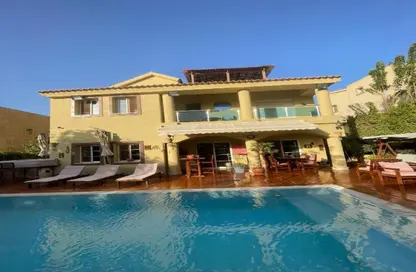 Villa - 4 Bedrooms - 4 Bathrooms for sale in Privado - Madinaty - Cairo