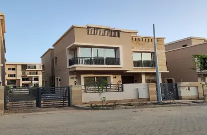 Townhouse - 3 Bedrooms - 3 Bathrooms for sale in Taj City - 5th Settlement Compounds - The 5th Settlement - New Cairo City - Cairo