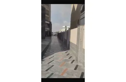محل تجاري - استوديو - 1 حمام للايجار في شارع التسعين - التجمع الخامس - مدينة القاهرة الجديدة - القاهرة