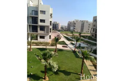 Apartment - 3 Bedrooms - 3 Bathrooms for sale in Moon Residences - Fifth Square - The 5th Settlement - New Cairo City - Cairo
