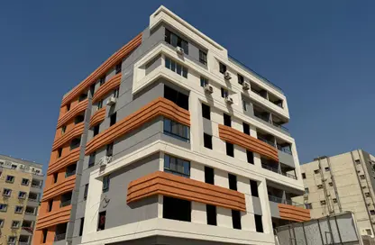 Apartment - 3 Bedrooms - 1 Bathroom for sale in Al Hadaba Al Wosta - Mokattam - Cairo