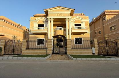 فيلا - 6 غرف نوم - 6 حمامات للبيع في الياسمين - الحي الرابع عشر - الشيخ زايد - الجيزة