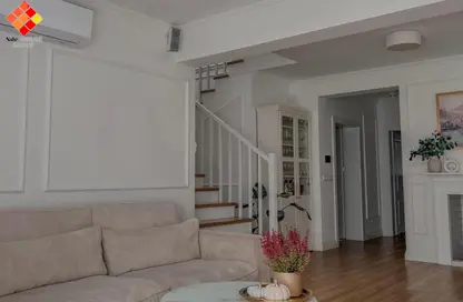 شقة - 3 غرف نوم - 4 حمامات للبيع في شارع الجزيره - الزمالك - القاهرة