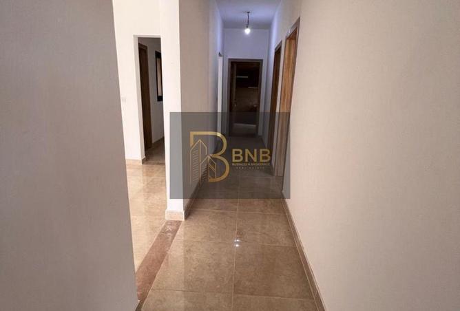 8208448 - Property Image 3