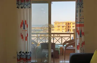 شاليه - غرفة نوم - 2 حمامات للبيع في كاريبيان باي - بورتو السخنة - العين السخنة - السويس