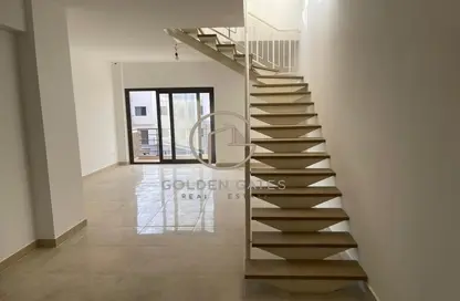 (بنتهاوس  (روف - 3 غرف نوم - 3 حمامات للايجار في مون ريزيدنس - فيفث سكوير - التجمع الخامس - مدينة القاهرة الجديدة - القاهرة