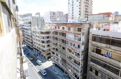 شقة - 2 غرف نوم - 2 حمامات للايجار في طريق ابو قير - زيزينيا - حي شرق - الاسكندرية