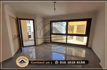 شقة - 3 غرف نوم - 2 حمامات للايجار في شارع مدخل شركة النقل والهندسة - سموحة - حي شرق - الاسكندرية