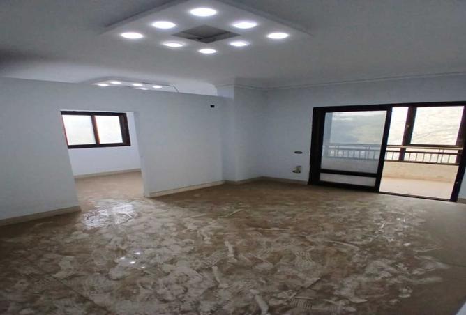 8012871 - Property Image 3