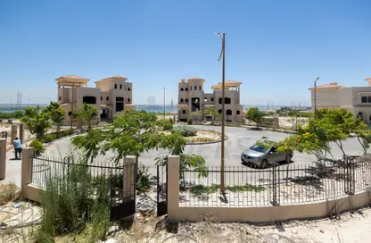 Villa - 7+ Bedrooms - 6 Bathrooms for sale in Alex West - Alexandria Compounds - Alexandria