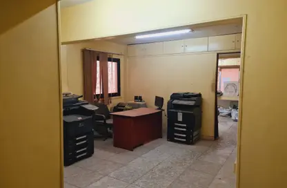 Office Space - Studio - 1 Bathroom for sale in Ibn Sender Sq. - Mansheya El Bakry - Heliopolis - Masr El Gedida - Cairo