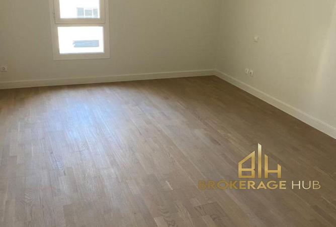 8345633 - Property Image 2