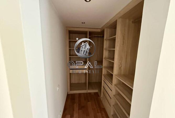 8097859 - Property Image 2