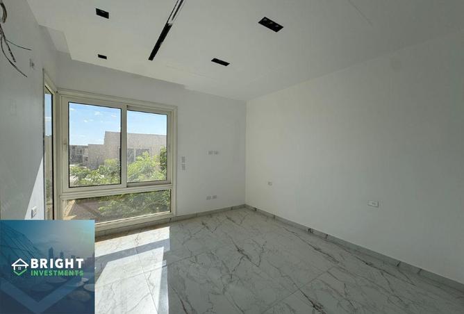 8227619 - Property Image 3