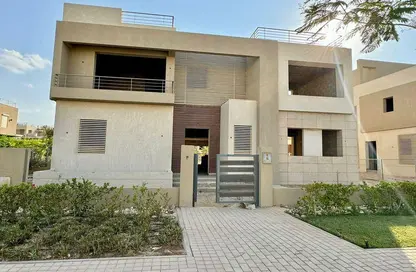 فيلا - 5 غرف نوم - 6 حمامات للبيع في ذا كراون - طريق مصر اسكندرية الصحراوي - مدينة 6 أكتوبر - الجيزة