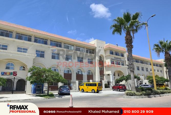 8351092 - Property Image 2