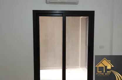 شقة - 3 غرف نوم - 2 حمامات للايجار في مون ريزيدنس - فيفث سكوير - التجمع الخامس - مدينة القاهرة الجديدة - القاهرة