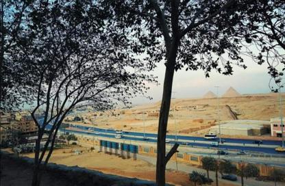 Apartment - 2 Bedrooms - 2 Bathrooms for sale in Gate 2 - Ahmose - Hadayek El Ahram - Giza