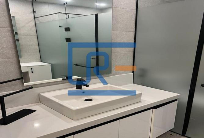 8048278 - Property Image 3