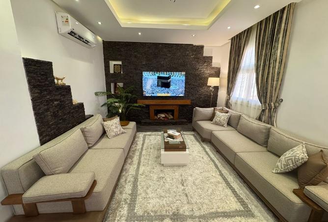 8256698 - Property Main Image