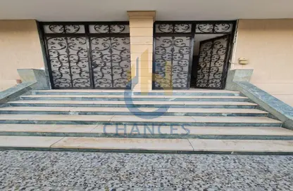 Duplex - 5 Bedrooms - 3 Bathrooms for sale in Sayed Darwish St. - Al Narges 7 - Al Narges - New Cairo City - Cairo