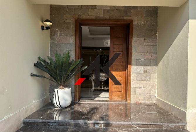 8219832 - Property Image 3