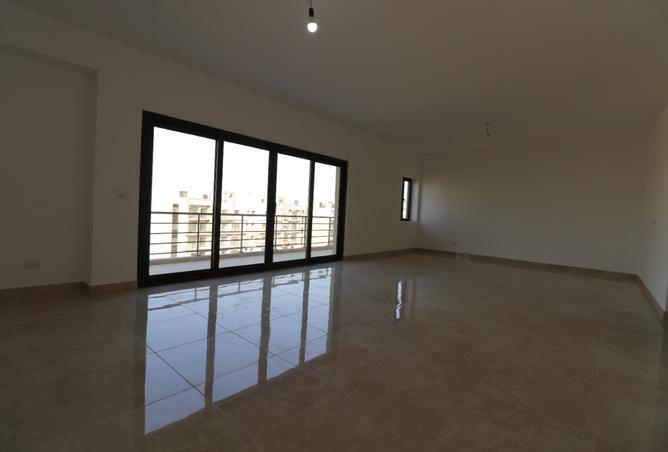 8397354 - Property Image 3