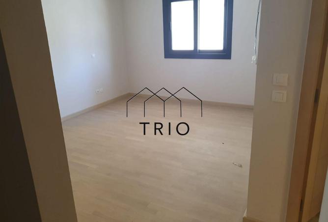 8402588 - Property Image 3