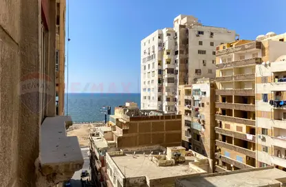 شقة - 2 غرف نوم - 1 حمام للبيع في سابا باشا - حي شرق - الاسكندرية