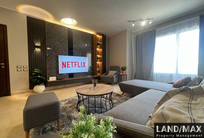 8511877 - Property Image 2