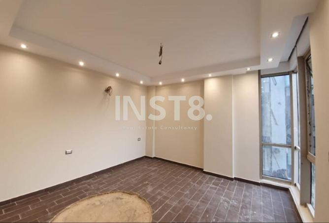 8483060 - Property Main Image