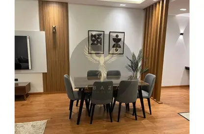Apartment - 2 Bedrooms - 2 Bathrooms for sale in Lake View Residence - 5th Settlement Compounds - The 5th Settlement - New Cairo City - Cairo