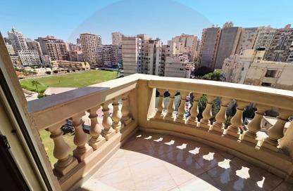 شقة - 3 غرف نوم - 2 حمامات للبيع في شارع الاقبال - ابو قير - حي ثان المنتزة - الاسكندرية