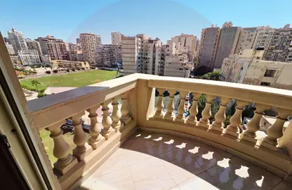 شقة - 3 غرف نوم - 2 حمامات للبيع في شارع الاقبال - ابو قير - حي ثان المنتزة - الاسكندرية