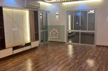 Apartment - 2 Bedrooms - 1 Bathroom for rent in El Rehab Extension - Al Rehab - New Cairo City - Cairo