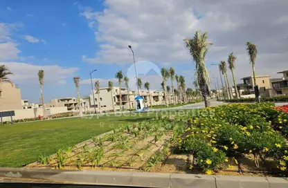 Villa - 4 Bedrooms - 4 Bathrooms for sale in Sodic East - 6th District - New Heliopolis - Cairo