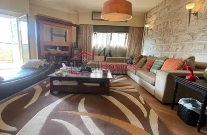 شقة - 4 غرف نوم - 5 حمامات للايجار في شارع الجزائر - العجوزة - الجيزة