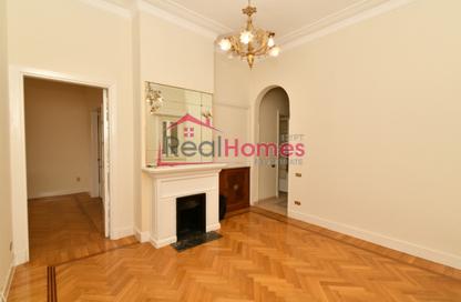 Apartment - 2 Bedrooms - 2 Bathrooms for rent in Al Gabalaya St. - Zamalek - Cairo