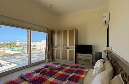 Chalet - 2 Bedrooms - 2 Bathrooms for sale in Hacienda Bay - Sidi Abdel Rahman - North Coast