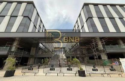 Office Space - Studio - 2 Bathrooms for rent in Park St. - Ring Road - The 5th Settlement - New Cairo City - Cairo