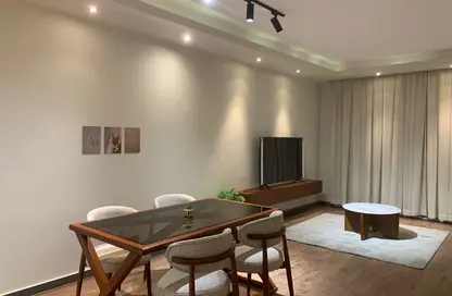 Apartment - 2 Bedrooms - 2 Bathrooms for rent in Lake View Residence - 5th Settlement Compounds - The 5th Settlement - New Cairo City - Cairo