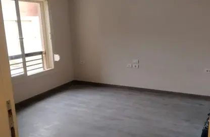 Apartment - 2 Bedrooms - 3 Bathrooms for rent in New Giza - Cairo Alexandria Desert Road - 6 October City - Giza